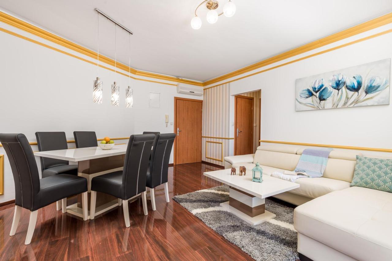Apartment All For You - With A Swimming Pool Опатия Екстериор снимка