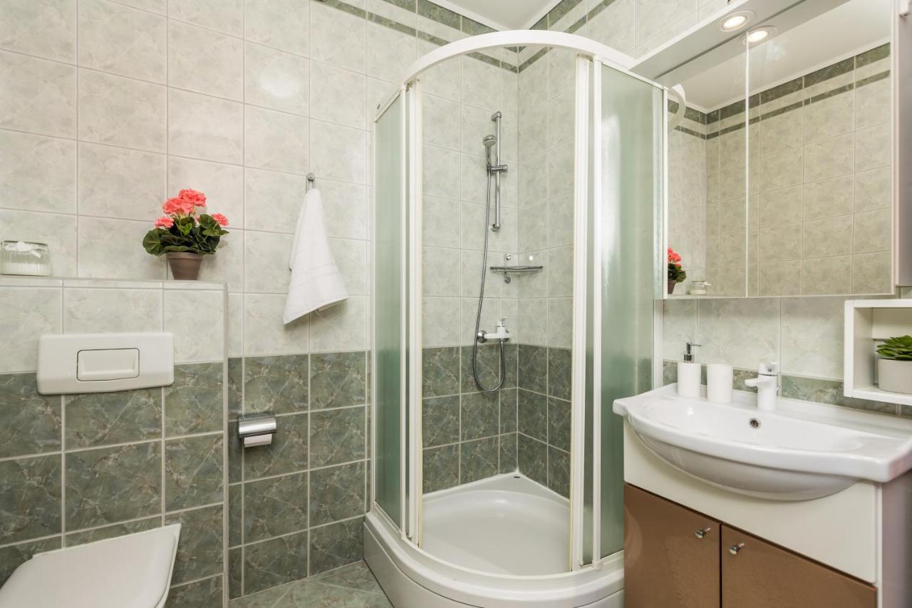 Apartment All For You - With A Swimming Pool Опатия Екстериор снимка